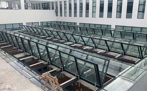 百安科技有限公司近期阿拉尔排烟窗项目案例分享