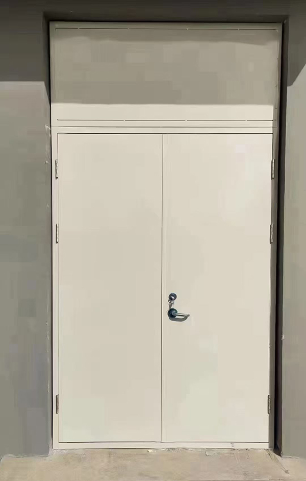 展览馆项目完成大跨度阿拉尔防火门安装